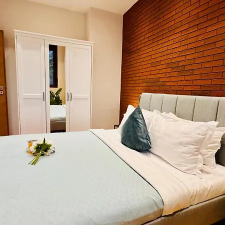 Maison Warmth - Elegant Sunlit 2br Near Piata Victoriei *