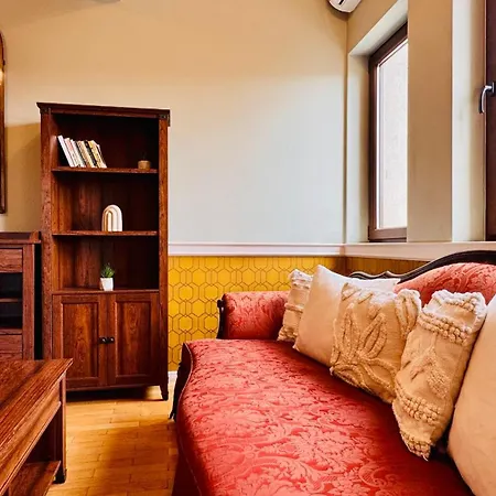 Maison Warmth - Elegant Sunlit 2br Near Piata Victoriei Apartmán *