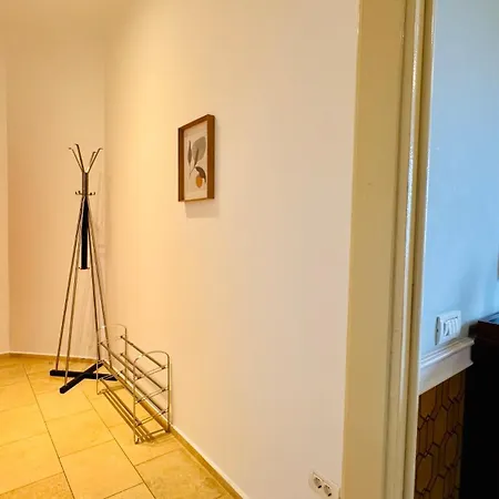 Maison Warmth - Elegant Sunlit 2br Near Piata Victoriei Bukurešť
